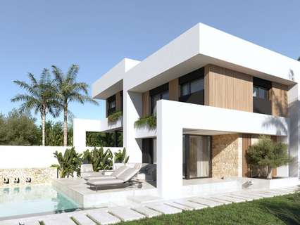 Villa en venta en Orihuela zona Villamartín