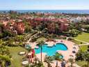 Apartamento en venta en Estepona