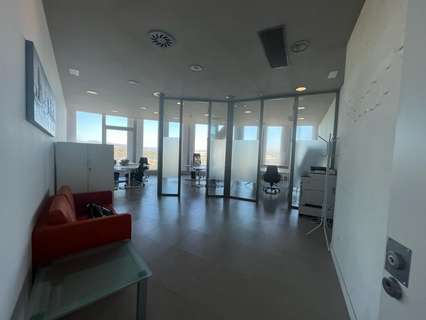 Oficina en alquiler en Los Barrios