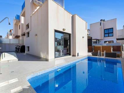 Casa en venta en Torrevieja rebajada