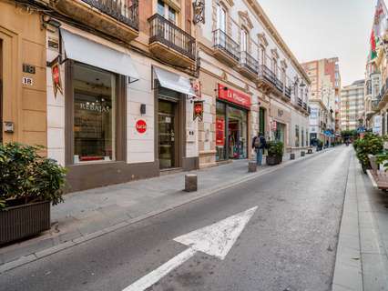 Local comercial en alquiler en Almería