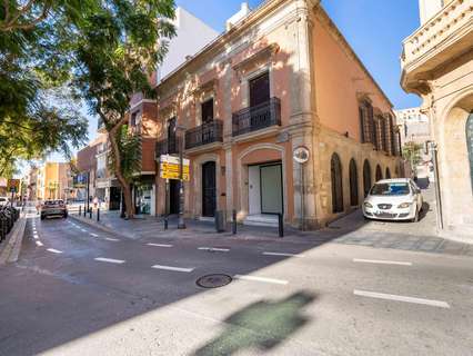 Local comercial en alquiler en Almería