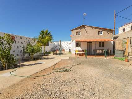 Casa rústica en venta en San Bartolomé de Tirajana rebajada