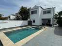Chalet en venta en Chiclana de la Frontera