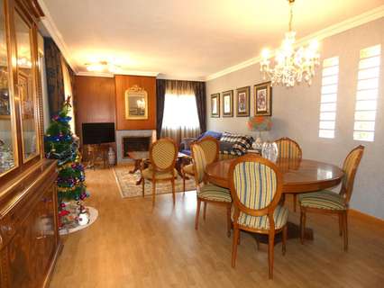 Chalet en venta en Utebo