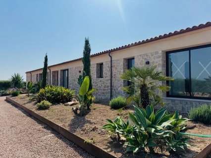 Casa rústica en venta en Petra
