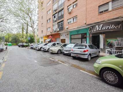 Local comercial en venta en Granada