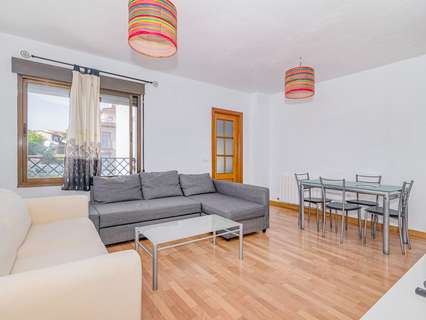 Piso en venta en La Zubia