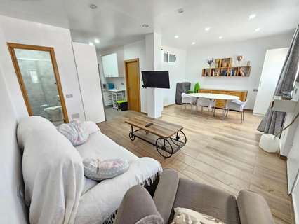 Apartamento en alquiler en Almería