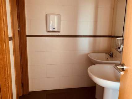 Oficina en alquiler en Santiponce