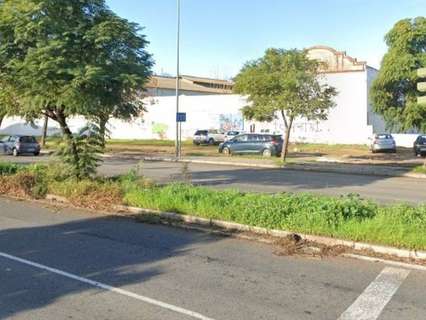 Parcela industrial en alquiler en Sevilla