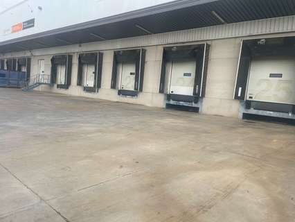 Nave industrial en alquiler en Carmona