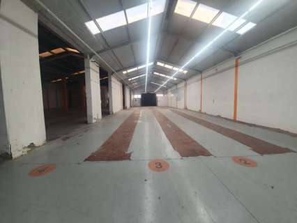 Nave industrial en alquiler en Tomares