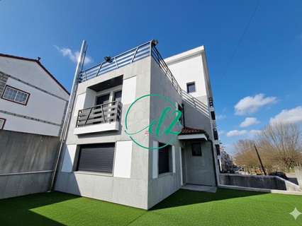 Chalet en venta en Ourense