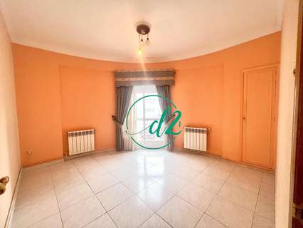 Piso en venta en Ourense