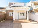Chalet en venta en Torrevieja