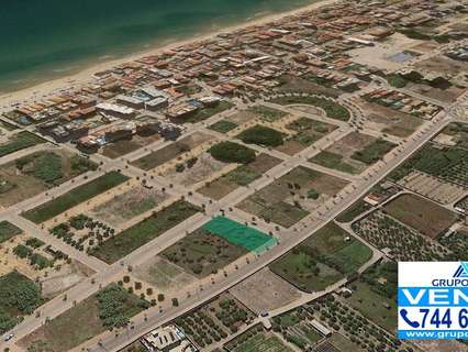 Parcela urbana en venta en Piles