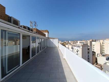 Oficina en alquiler en Almería