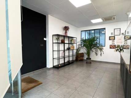 Local comercial en venta en Almería