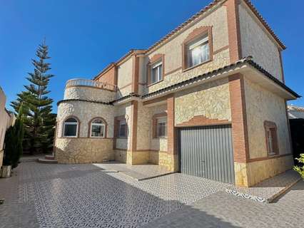Casa en venta en Orihuela zona Orihuela-Costa