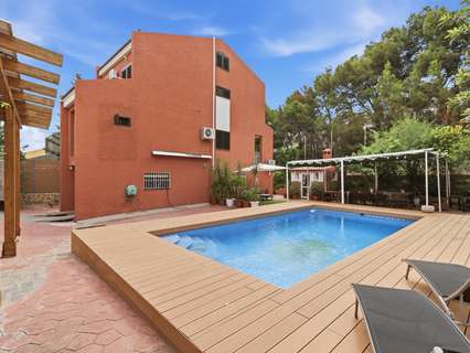 Casa en venta en Chiva