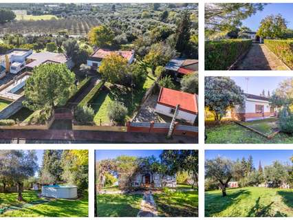 Chalet en venta en Palomares del Río