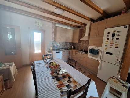 Villa en venta en Cenlle