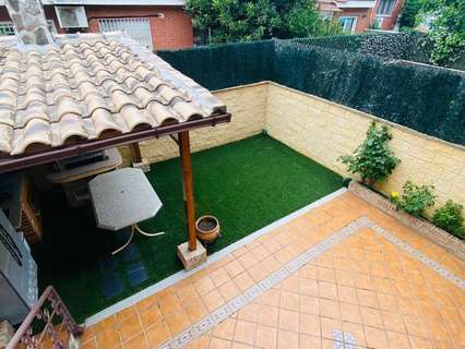 Chalet en venta en Velilla de San Antonio