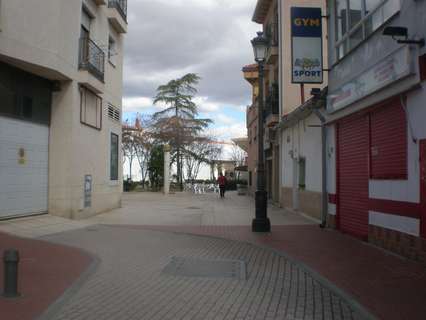 Local comercial en venta en Velilla de San Antonio