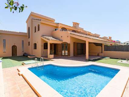 Casa en venta en Cartagena zona La Manga Club