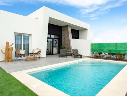 Villa en venta en Algorfa