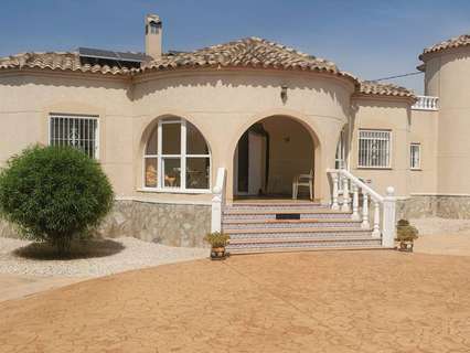 Villa en venta en Catral