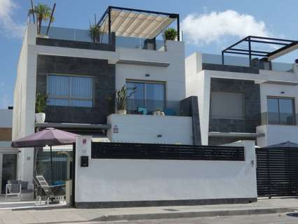 Villa en venta en Benijófar