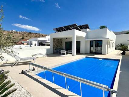 Villa en venta en Benijófar