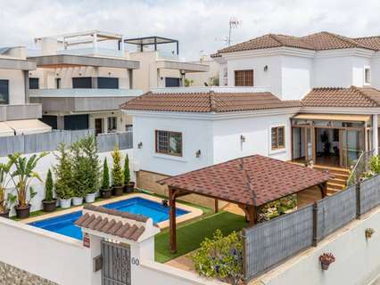 Villa en venta en Los Montesinos zona Los Montesinos