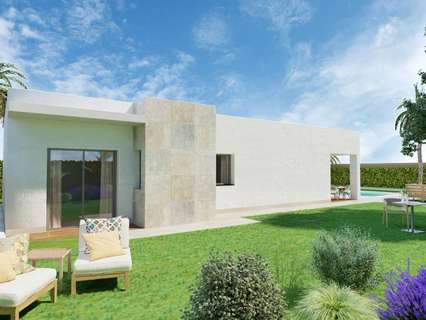 Villa en venta en Hondón de las Nieves zona Urbaniz La Montañosa