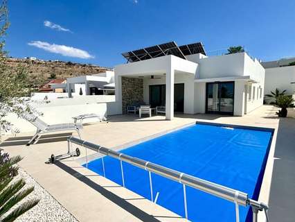 Villa en venta en Rojales zona Atalaya Park