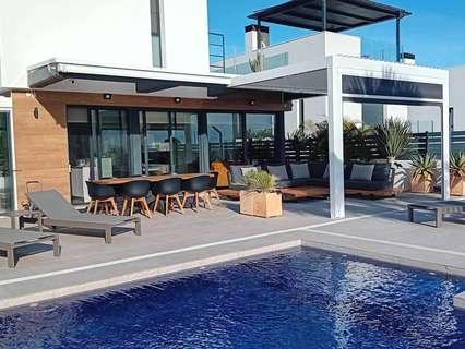 Villa en venta en Algorfa zona La Finca Golf rebajada