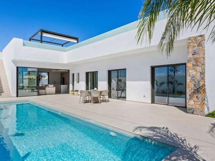 Villa en venta en Los Alcazares zona Serena Golf