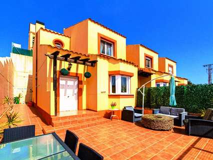 Villa en venta en Orihuela zona Cabo Roig, rebajada