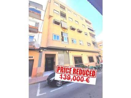 Apartamento en venta en Torrevieja zona Centre town rebajado
