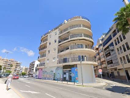 Apartamento en venta en Torrevieja zona Port side