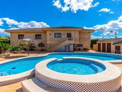 Villa en venta en Rafal