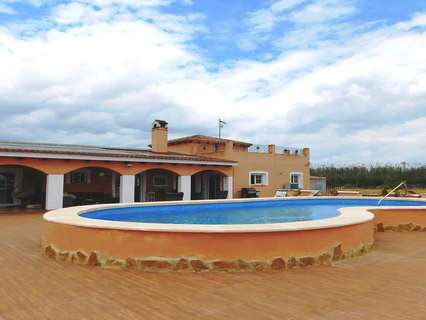 Villa en venta en Dolores zona Country side
