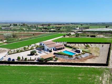 Villa en venta en Dolores rebajada