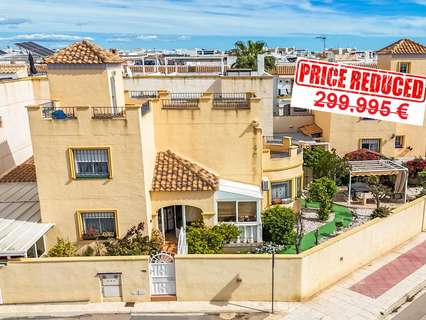 Villa en venta en Orihuela zona Orihuela-Costa rebajada