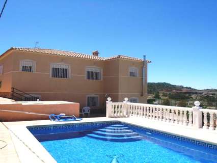 Villa en venta en Abanilla zona Macisvenda