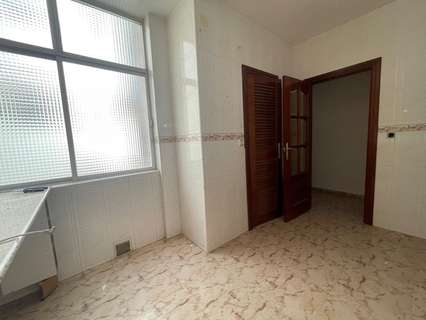 Piso en venta en Linares