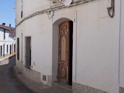 Piso en venta en Medina de las Torres rebajado