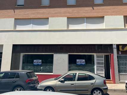 Local comercial en venta en Don Benito